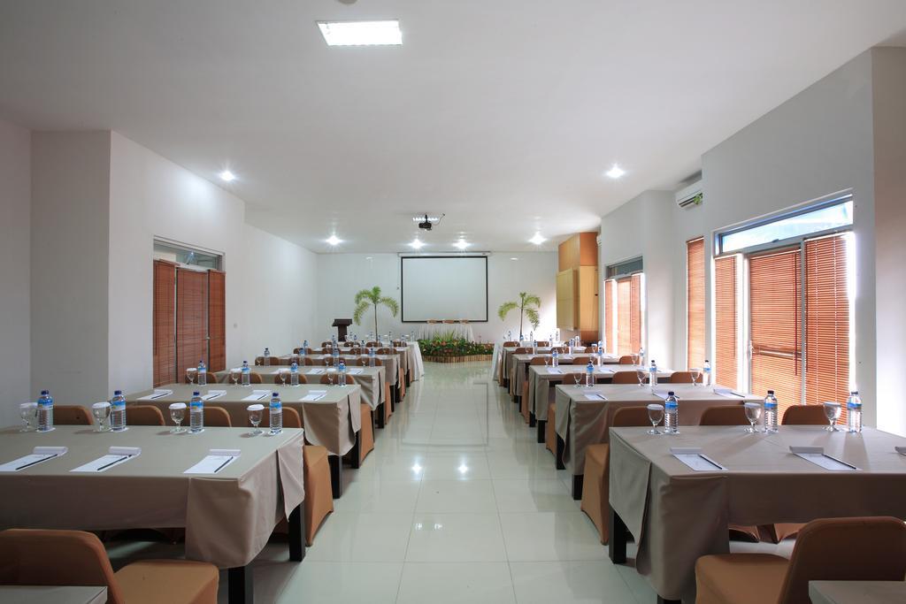 Hotel Narmada Convention Hall Mataram Exteriér fotografie